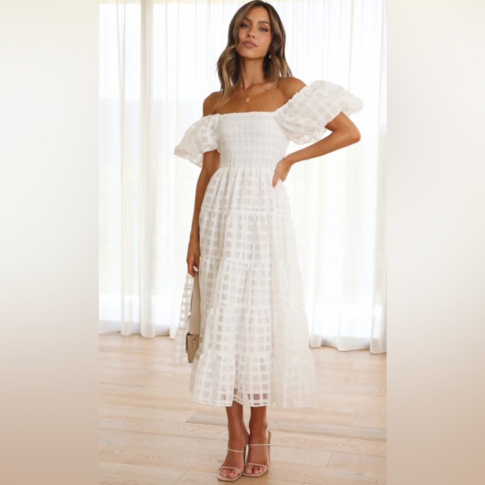 Pretty Garden White Pretty Shoulder Sundress XXL fully lined, Maxi